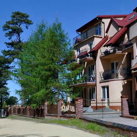 Pensjonat Resident Криница Морска Екстериор снимка